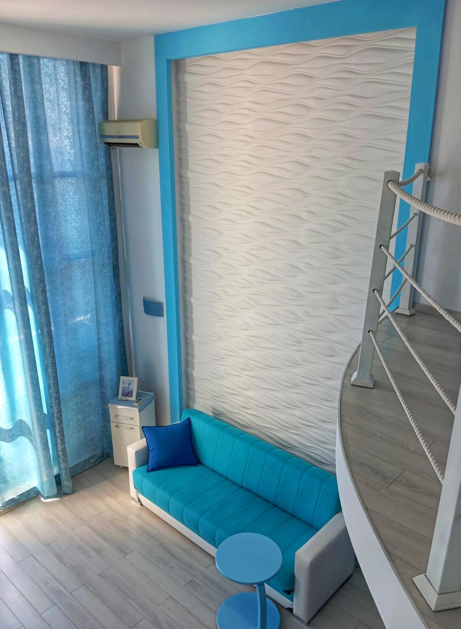 Пентхаус Apart Del Mar С Панорамным Видом バトゥーミ 部屋 写真